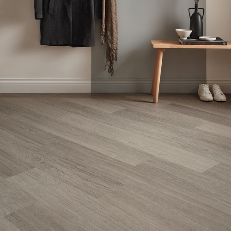 Karndean Knight Tile Grey Studio Oak KP152 Gluedown Luxury Vinyl Tile